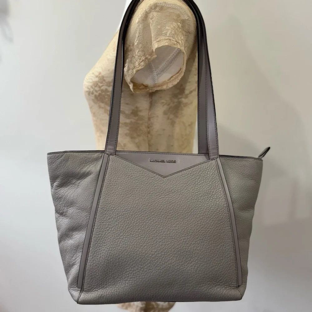 NWOT Michael Kors Gray Pebbled Leather Tote